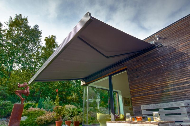 Kazetová markýza Segno