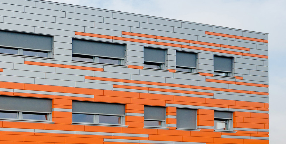 Screen – volně napnutá tkanina